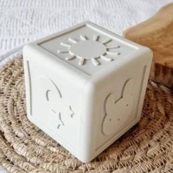 Rammelaartje Cube Montessori Silicone Gris - Rammelaartje Id Es Cadeaux De Naissance